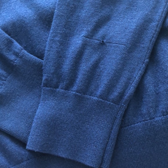 Merino wool sweater with faux leather piping and half zip - Picture 5 of 12